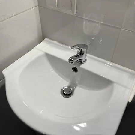 Wschodnia 56 *